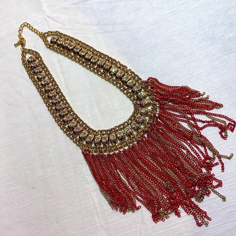 Necklace chain crystals pink red gold gently used / like new